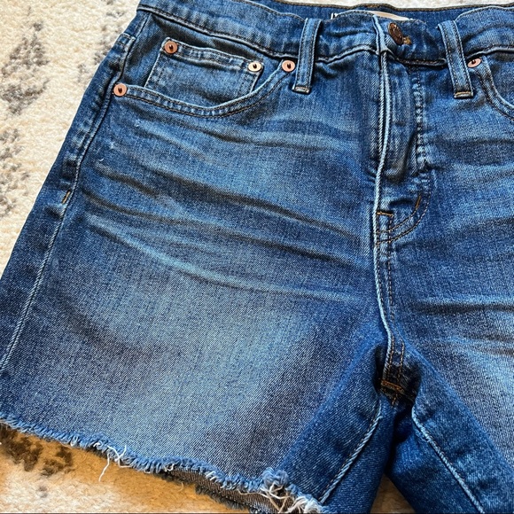 Madewell Denim Cut-Off Shorts - Picture 8 of 15